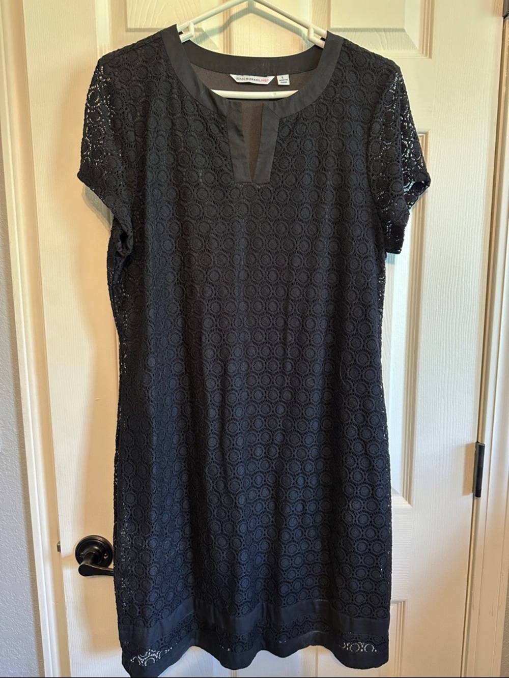 Isaac Mizrahi Black Lace Midi Dress